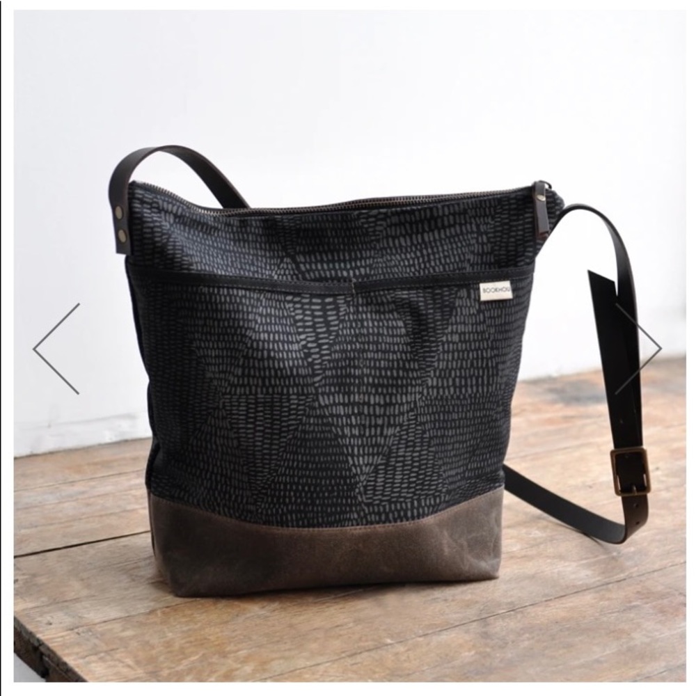 Bookhou - Field Traveller (Veld)